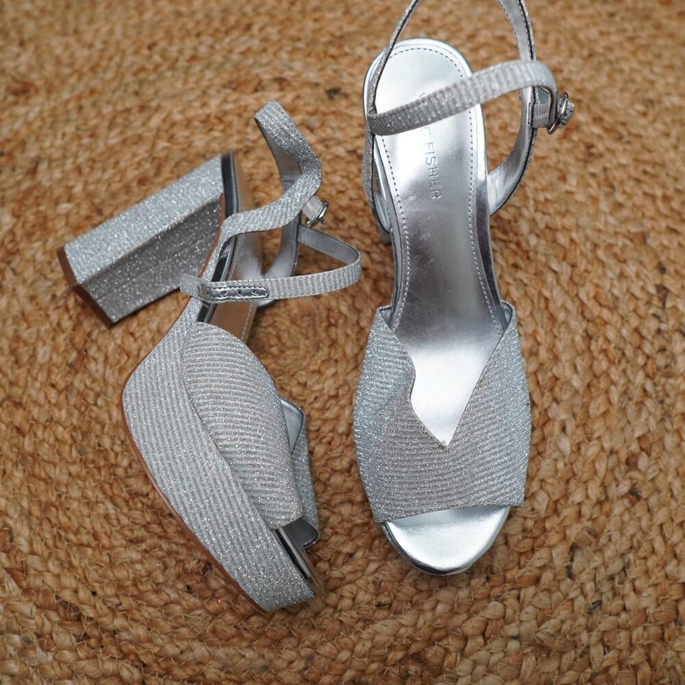 Marc Fisher Silver Glitter Block Heels Size 9